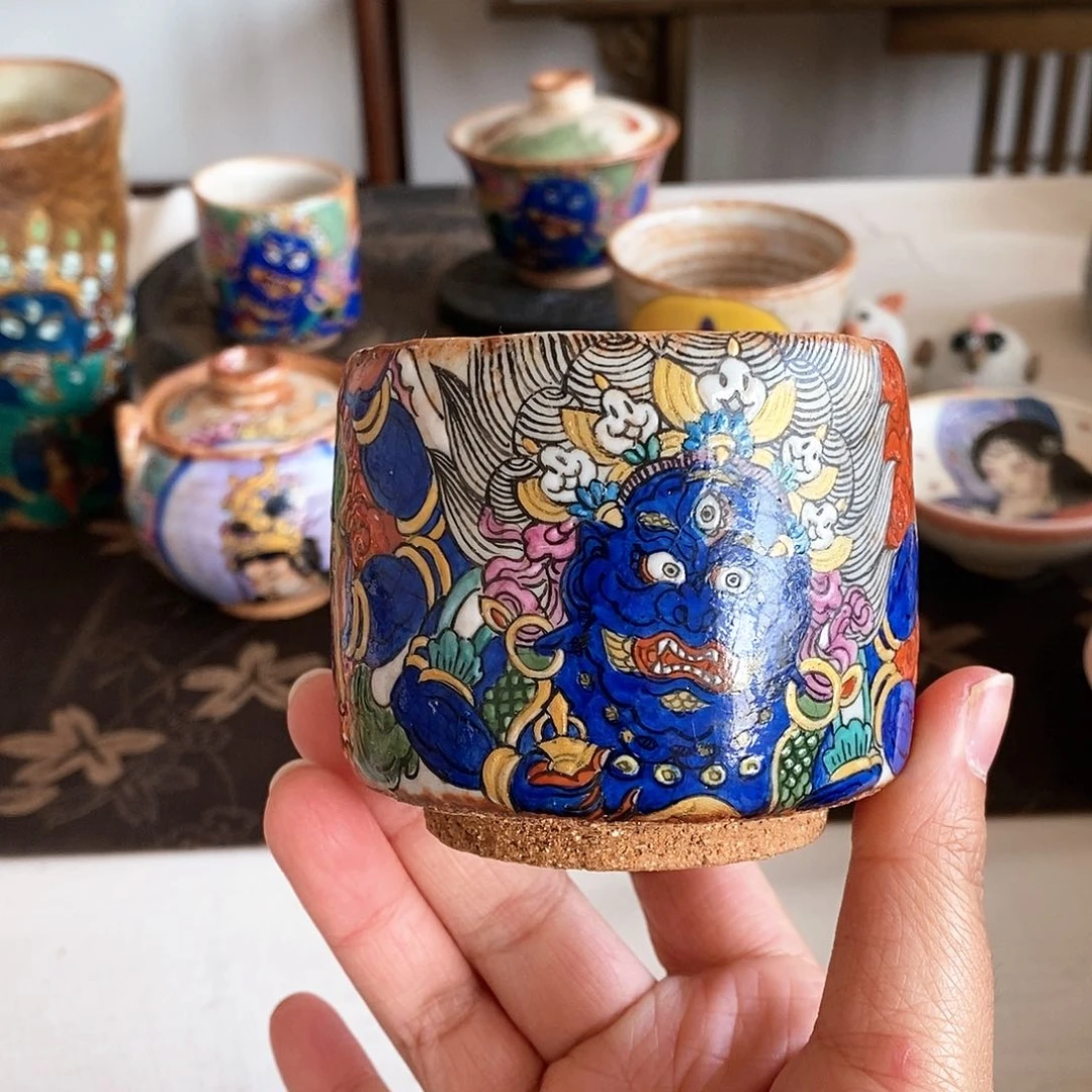手工手绘六臂大黑天茶杯
