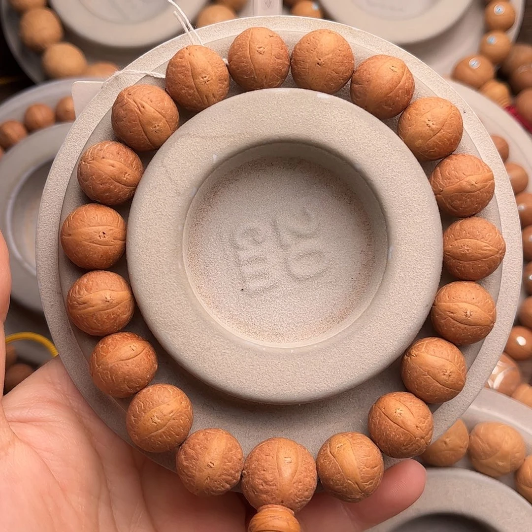 凤眼菩提手串14福利