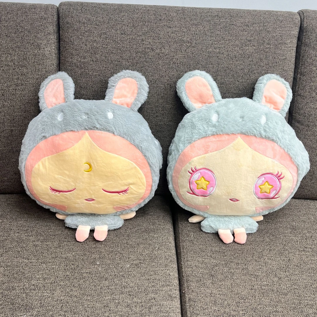 卡通手捂暖手宝公仔毛绒玩具儿童午睡枕头床上追剧抱枕女生