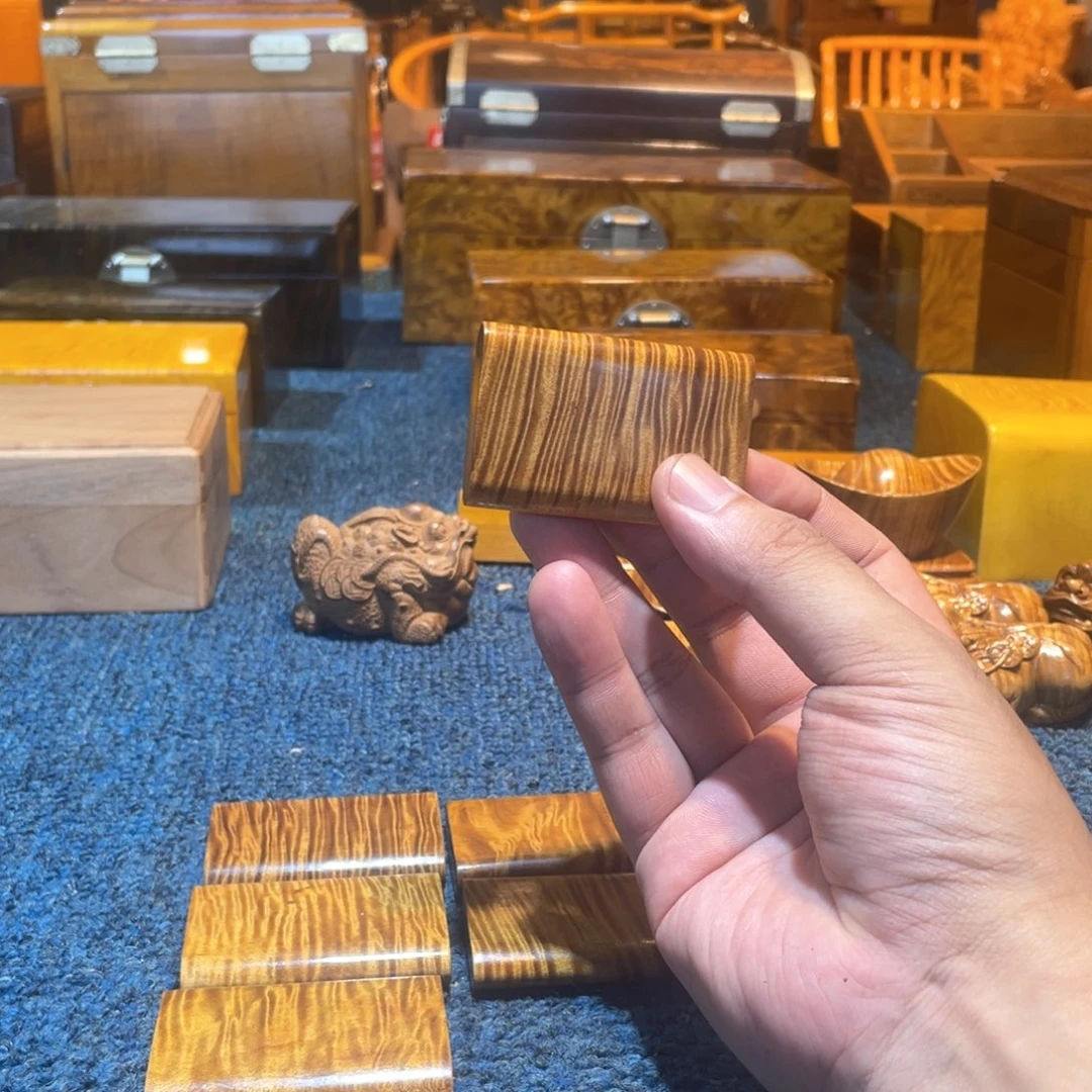 金丝楠金丝楠无事牌