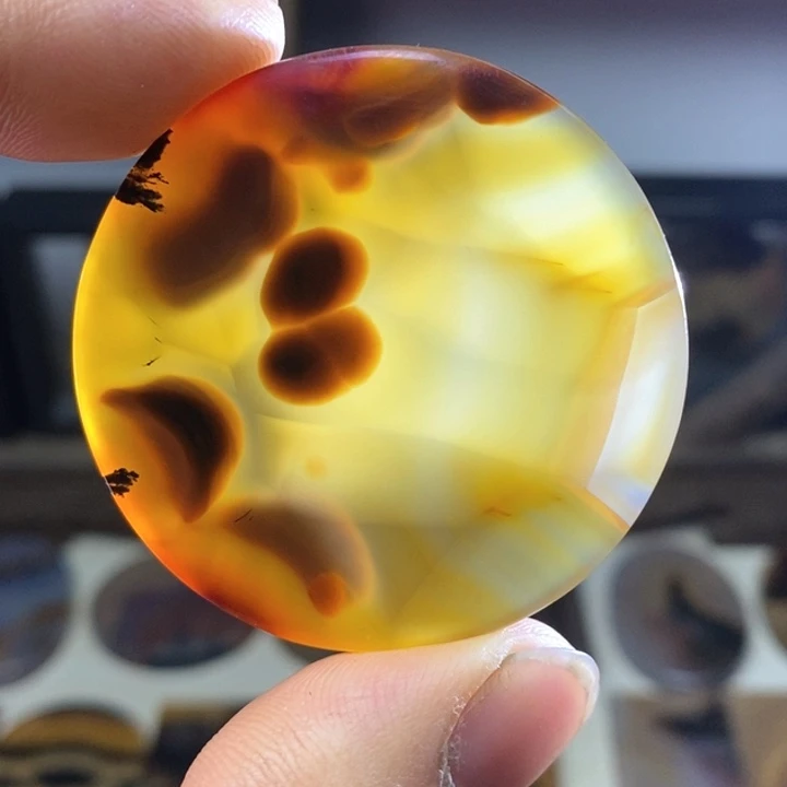 玛瑙/玉髓颈饰未镶嵌