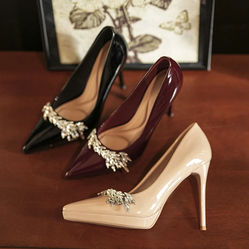 百搭奢华水钻~防水台超高跟鞋女尖头细跟单鞋夜店不累脚礼仪鞋