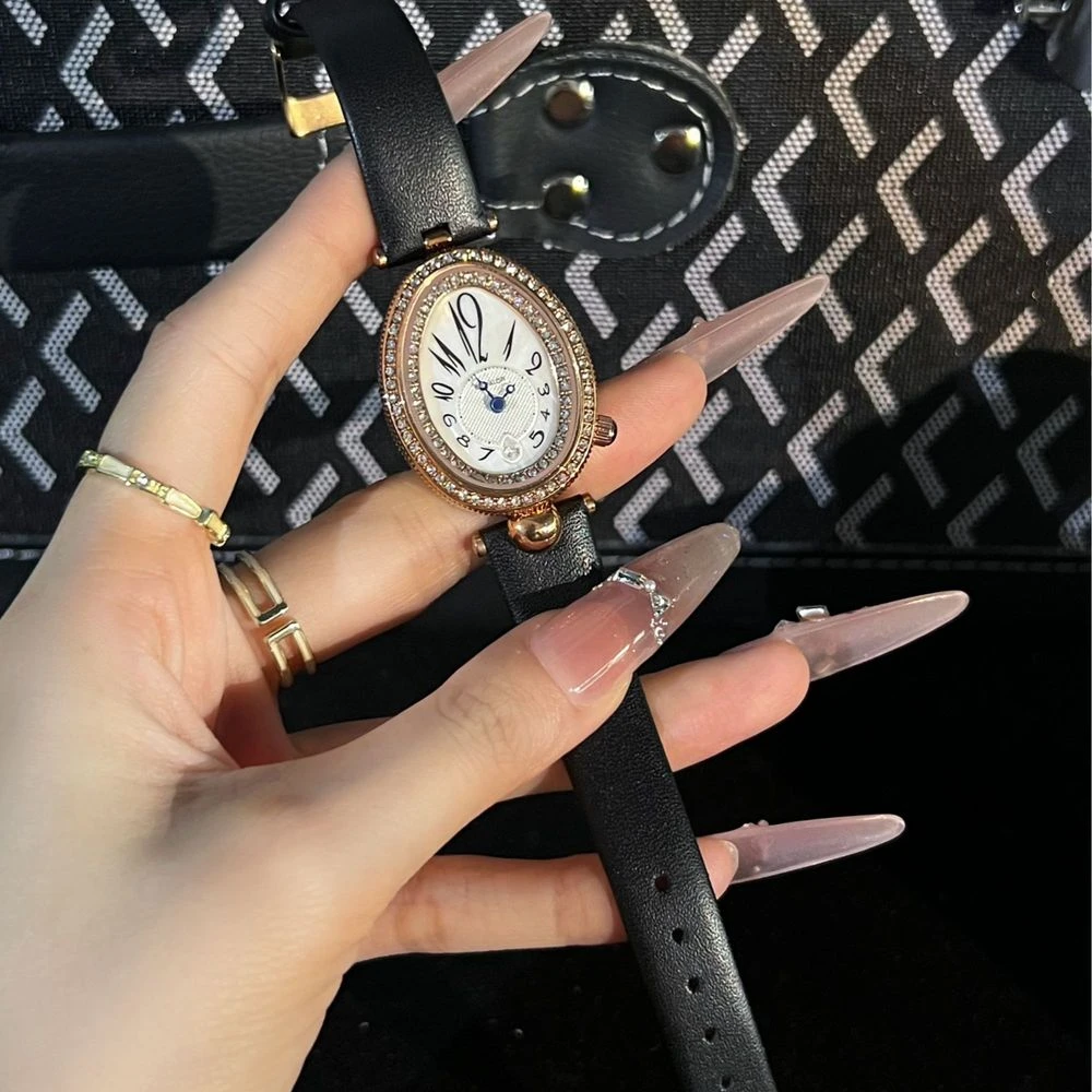 【黎莎专属】皇后椭圆时尚防水镶钻女士腕表鹅蛋表SP3976