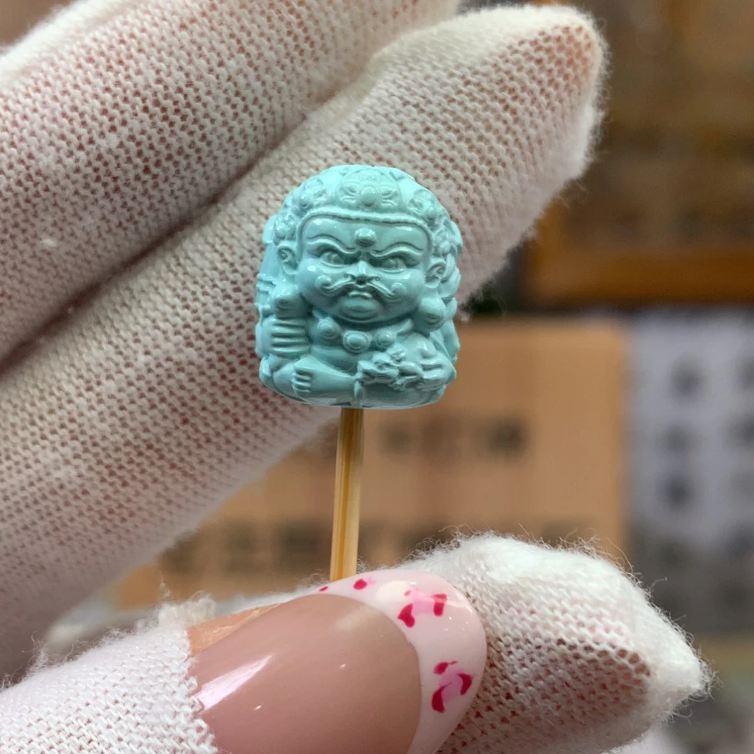 绿松石未镶嵌挂件