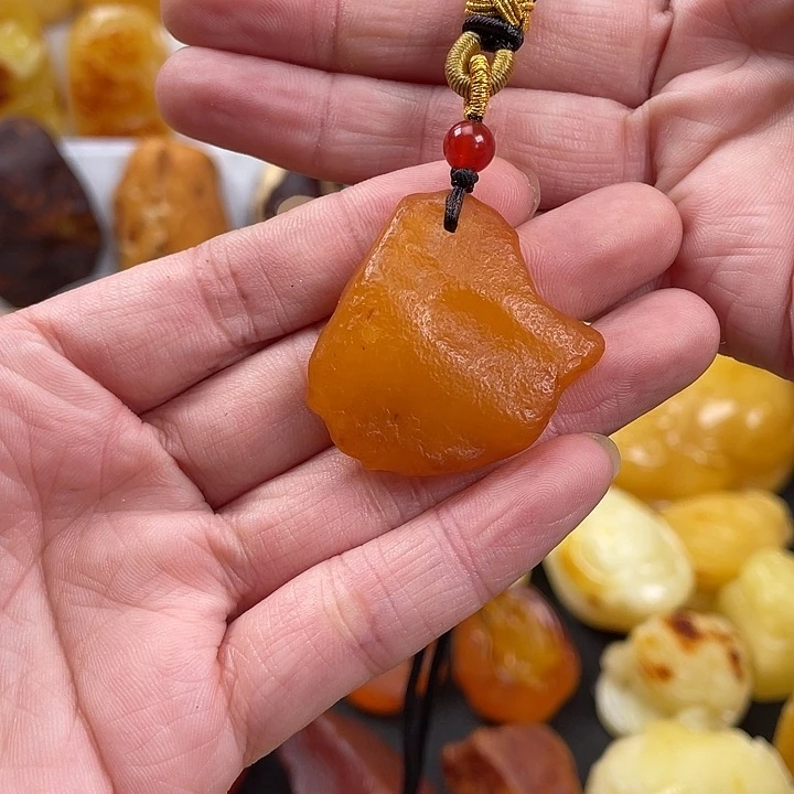 蜜蜡项链未镶嵌5.7克