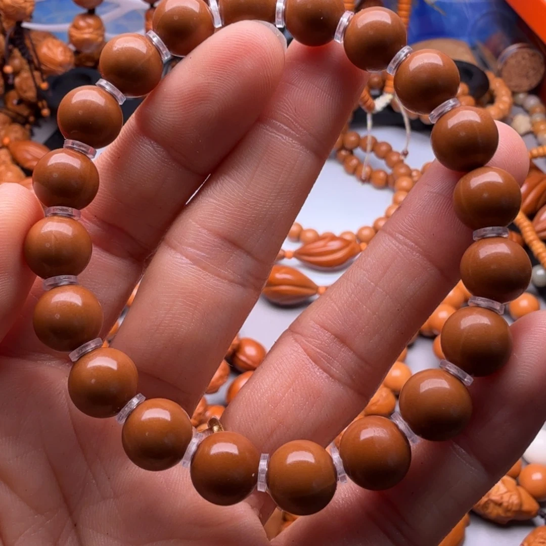 吊坠橄榄核猴头龙