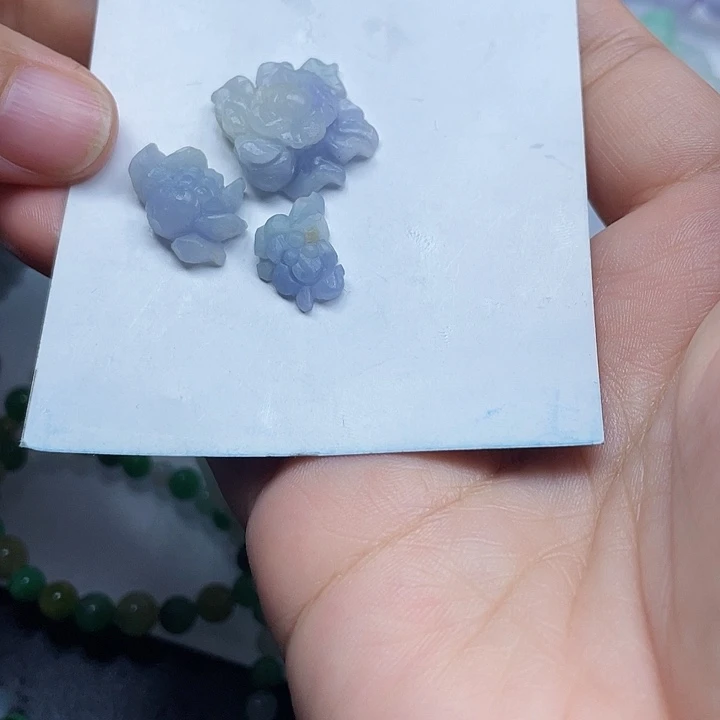 L***拉定制翡翠未镶嵌翡翠