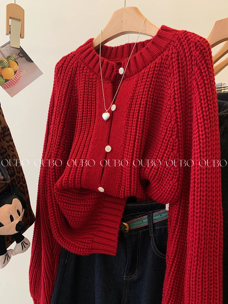 本命年红色毛衣外套女秋冬2025新款内搭可外穿针织开衫慵懒风上衣