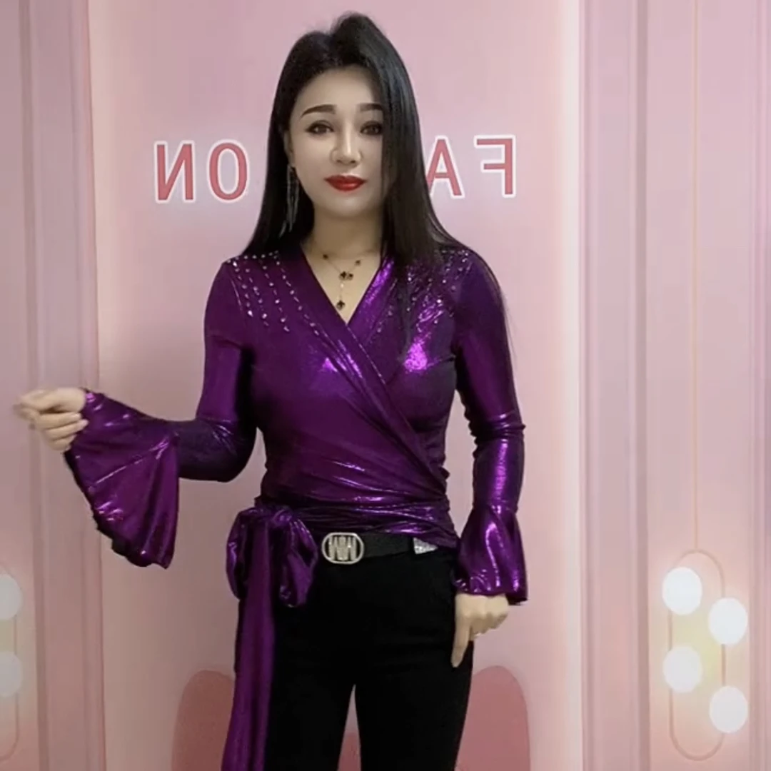 复古格子V领长袖衬衫修身设计感法式港风上衣