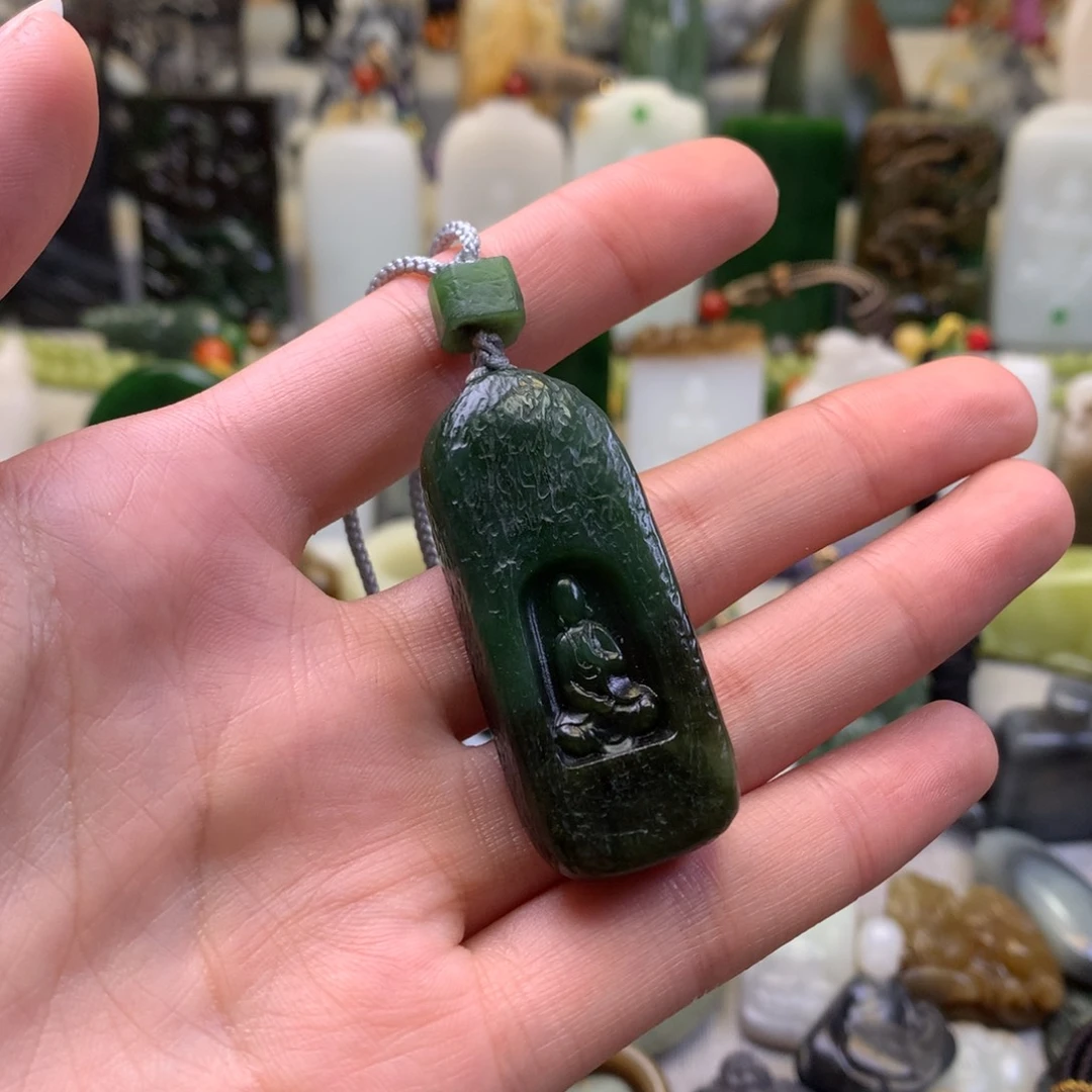 和田玉颈饰未镶嵌喜**欢