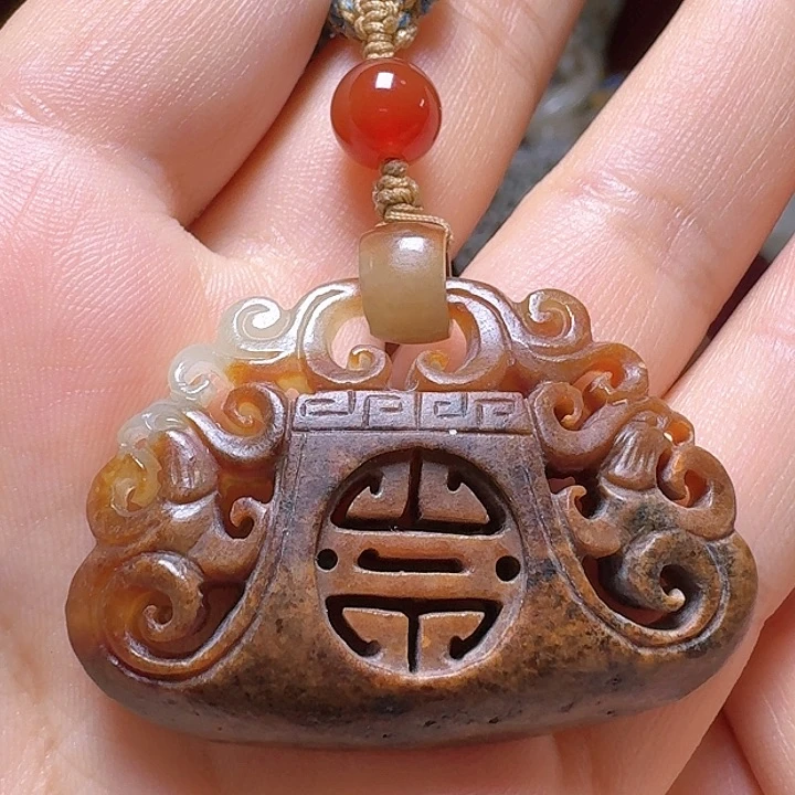 和田玉挂件未镶嵌彬*哥