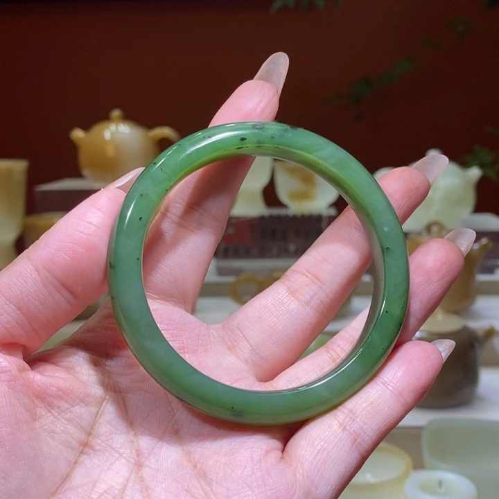 未镶嵌和田玉摆件碧玉手镯59.8mm