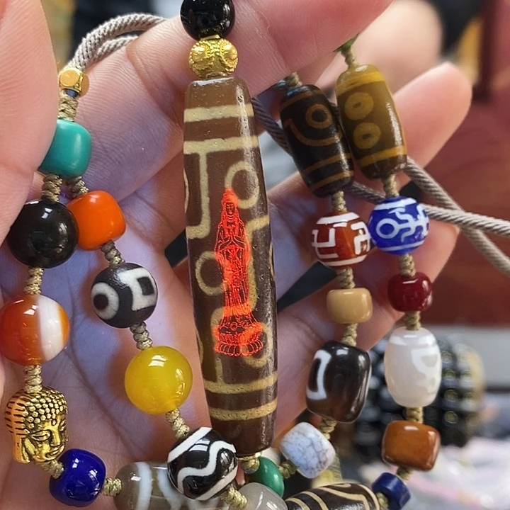 玛瑙/玉髓合金颈饰