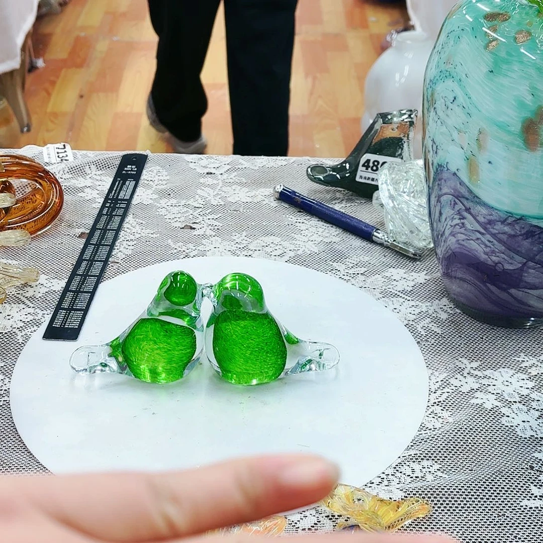 福利不退不换琉璃花瓶艺术品