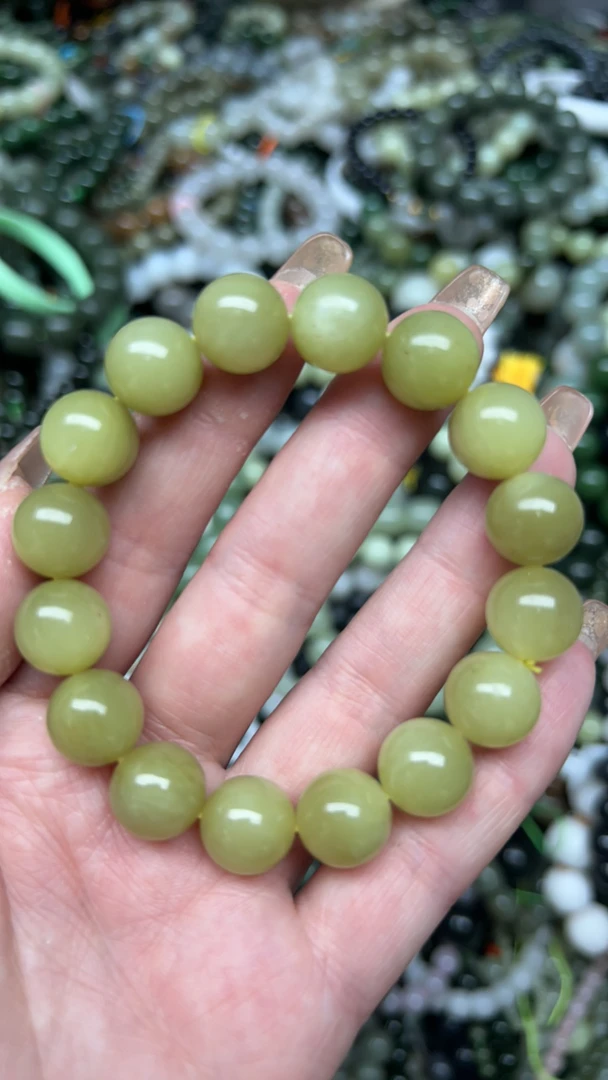 和田玉未镶嵌时尚