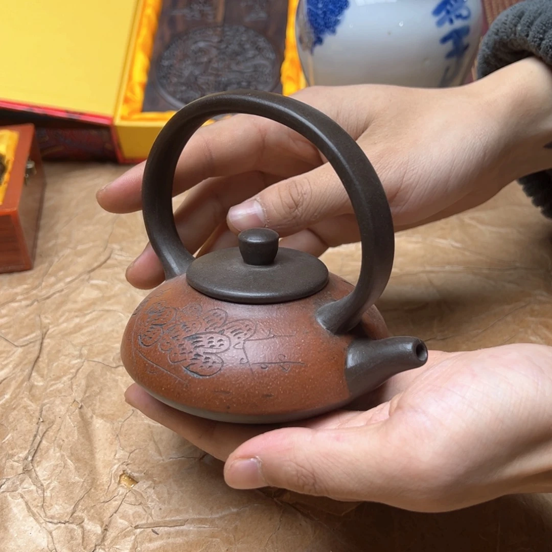 大叶紫檀（黑酸枝木类）