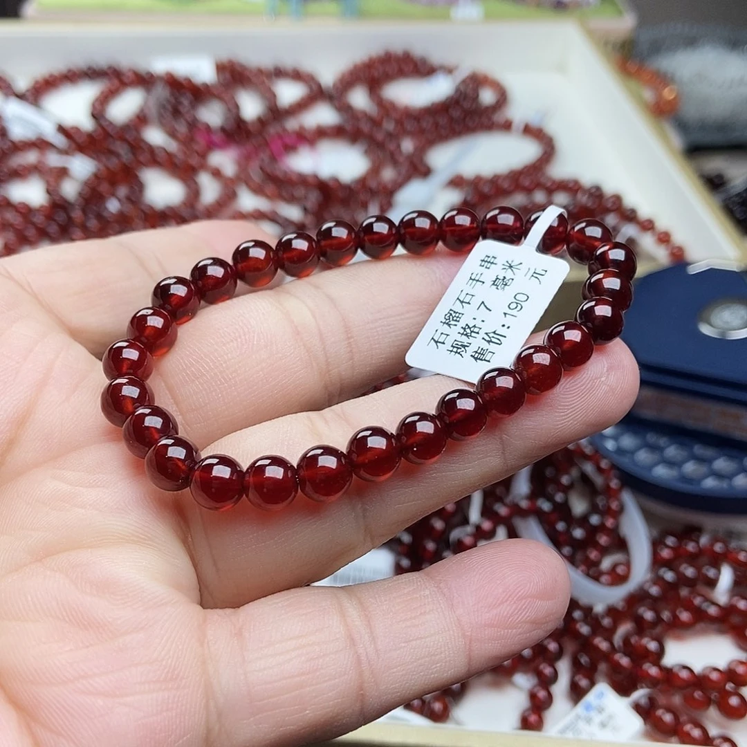 琪***哥手串石榴石未镶嵌7