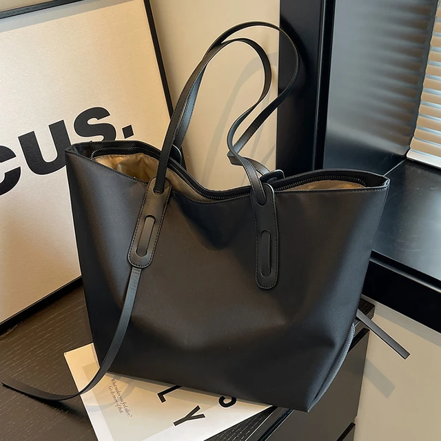 牛津布包包女新款2025超火简约单肩腋下包休闲百搭通勤手提托特包