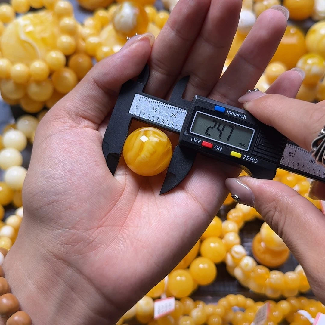 未镶嵌蜜蜡珠宝奇石