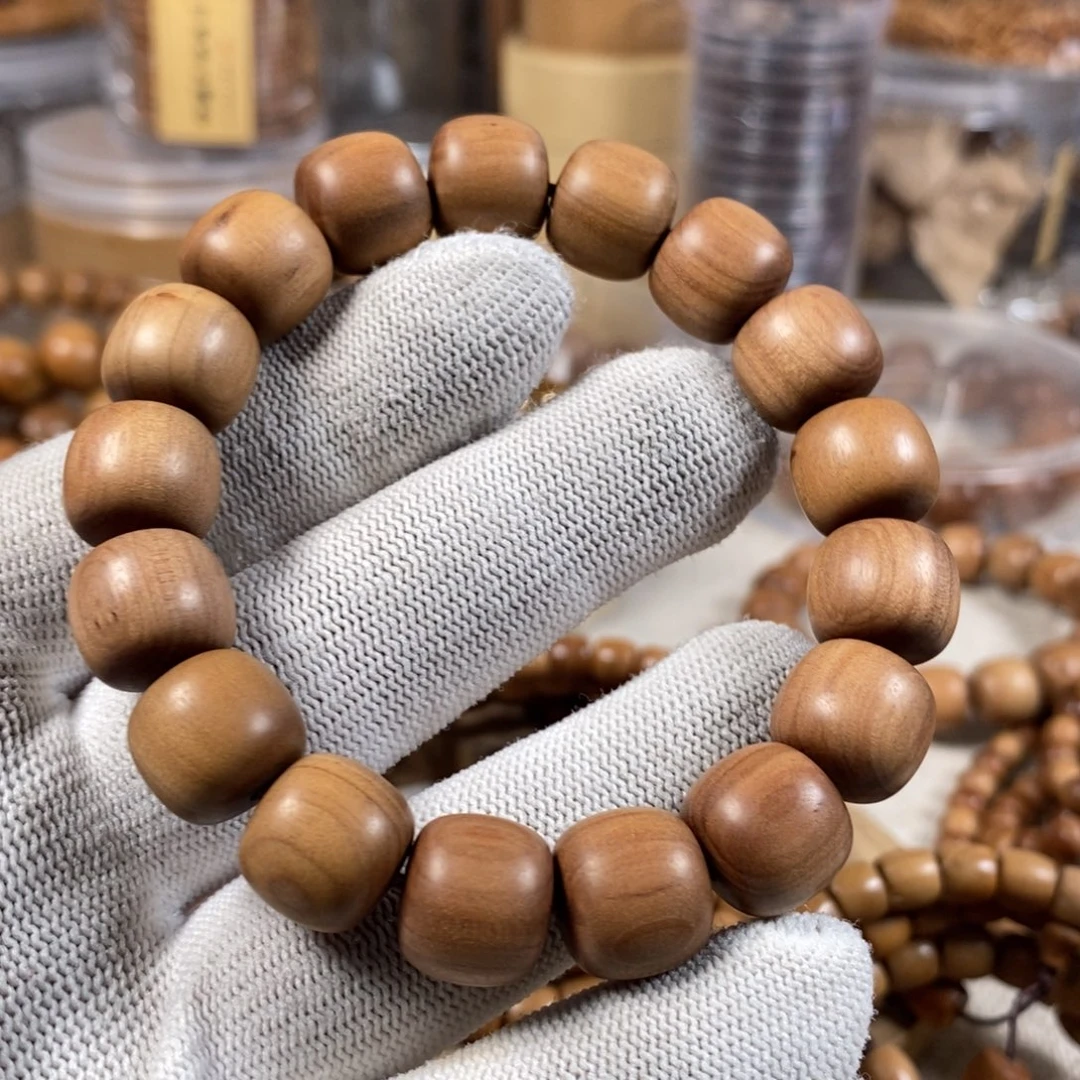 檀香木手串/手链12×13黑肉性价比 迈索尔