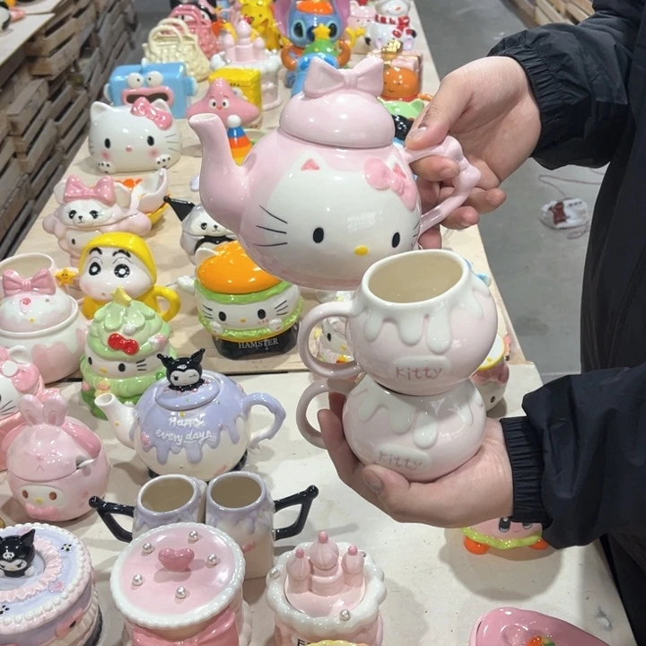 紫砂茶案这么多人在一起玩啊