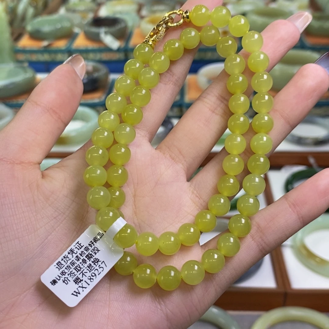 和田玉未镶嵌手镯若羌黄口鸡油黄锁骨链卡8