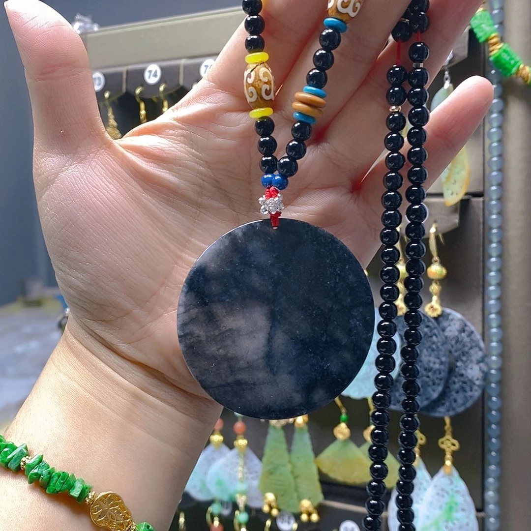 未镶嵌翡翠耳饰翡翠