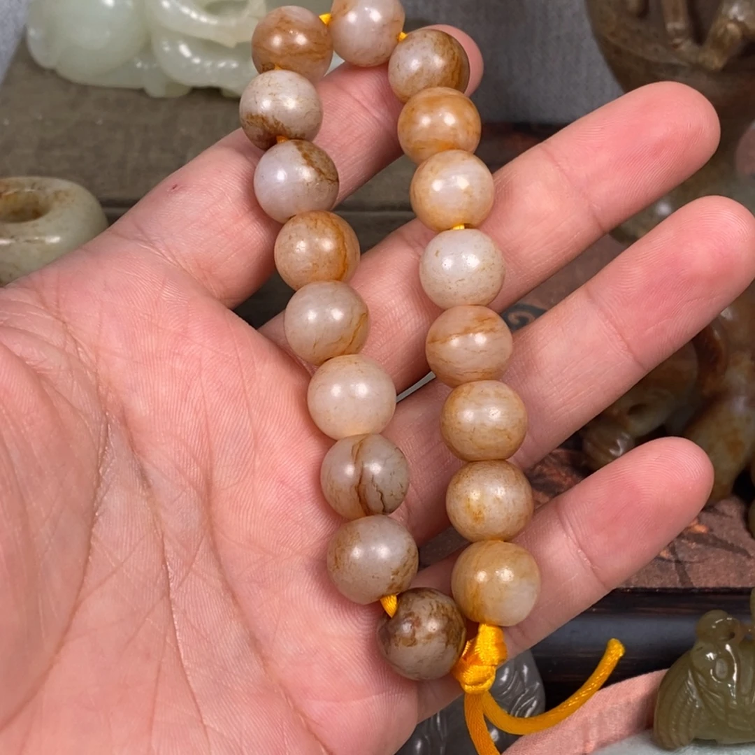 厚***物非常精美的脖挂件