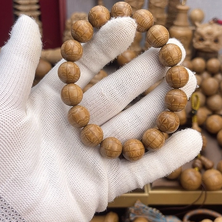 小***豆木质非金属九道木手串1.2