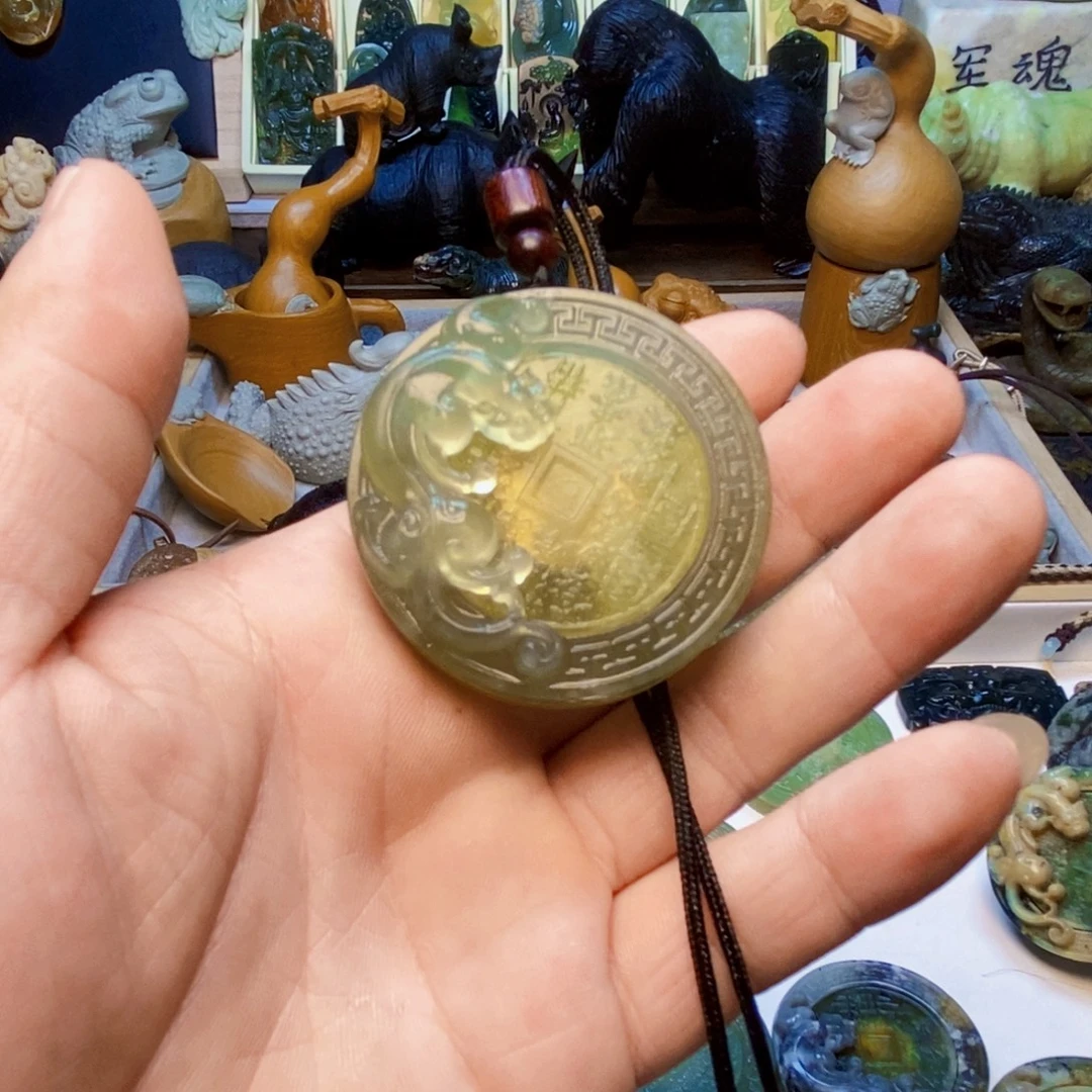 靖***蛇纹石玉未镶嵌颈饰