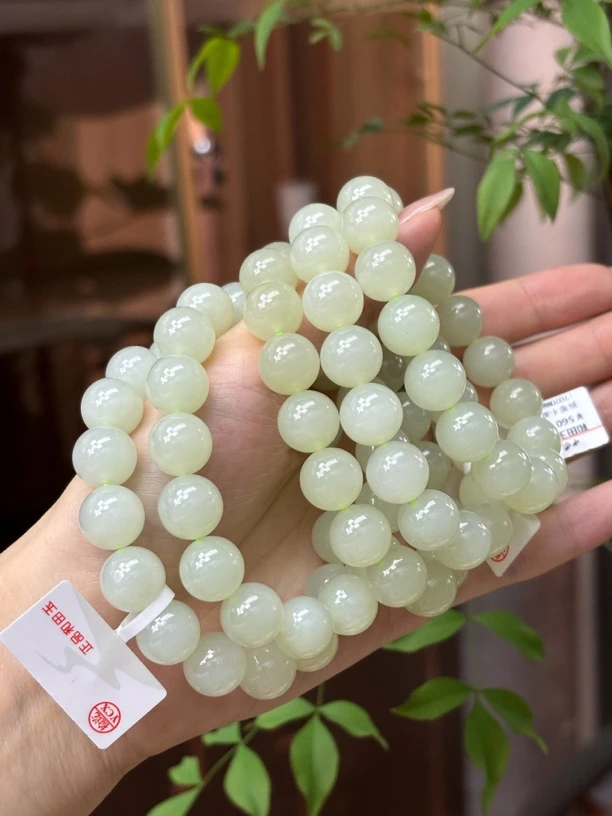 7070WM和田玉青海料12mm圆珠手串多样性发其一