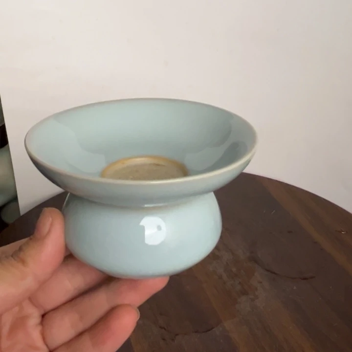 瓷摆件天青茶漏微瑕kkkkkkkkkj