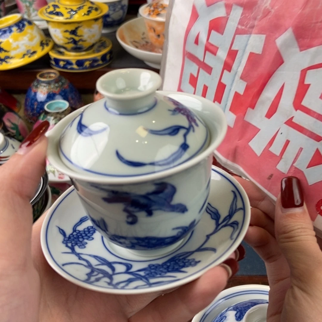 陶瓷艺术家的作品是一种