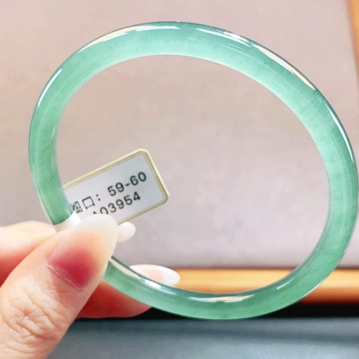 翡翠未镶嵌手镯翡翠手镯32