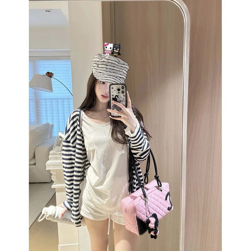 95新 Chanel/香奈儿  展会外场！粉色康鹏波士顿枕头包