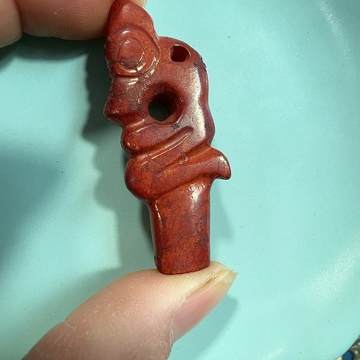 透闪石质玉未镶嵌挂件