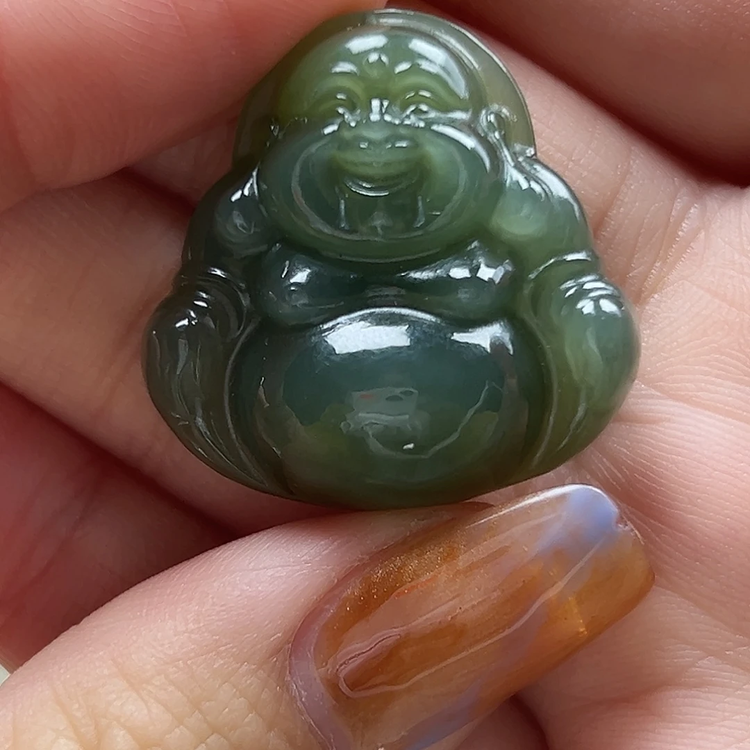 和田玉未镶嵌颈饰包容