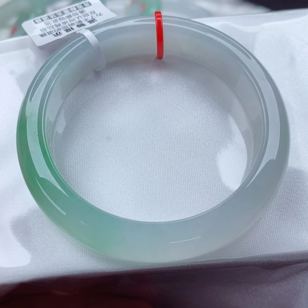 翡翠手镯未镶嵌54正圈