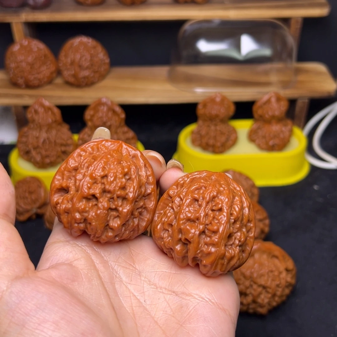 Z***桃核把件平谷凹底福利