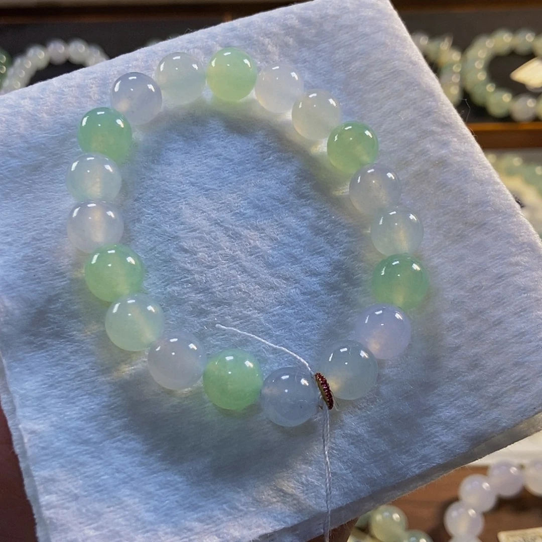 定制翡翠未镶嵌翡翠手串卡9.6