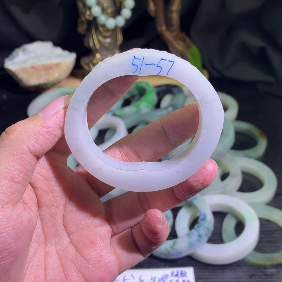 定制翡翠未镶嵌天然翡翠A货毛胚手镯定制