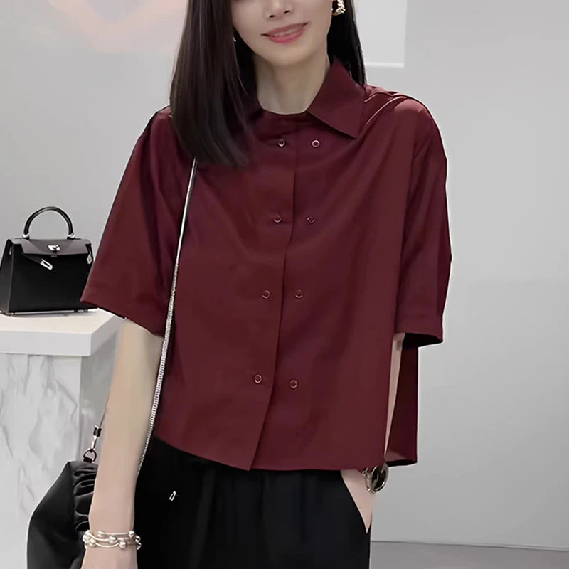 夏季新款复古气质休闲短款上衣设计感显瘦双排扣宽松遮肉翻领衬衫