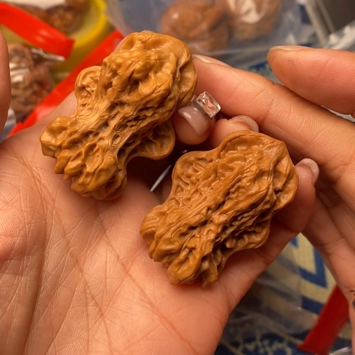 吊坠桃核小鸟核桃