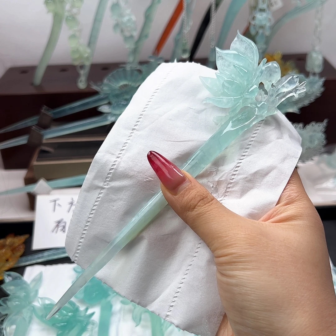 蛇纹石玉未镶嵌发饰