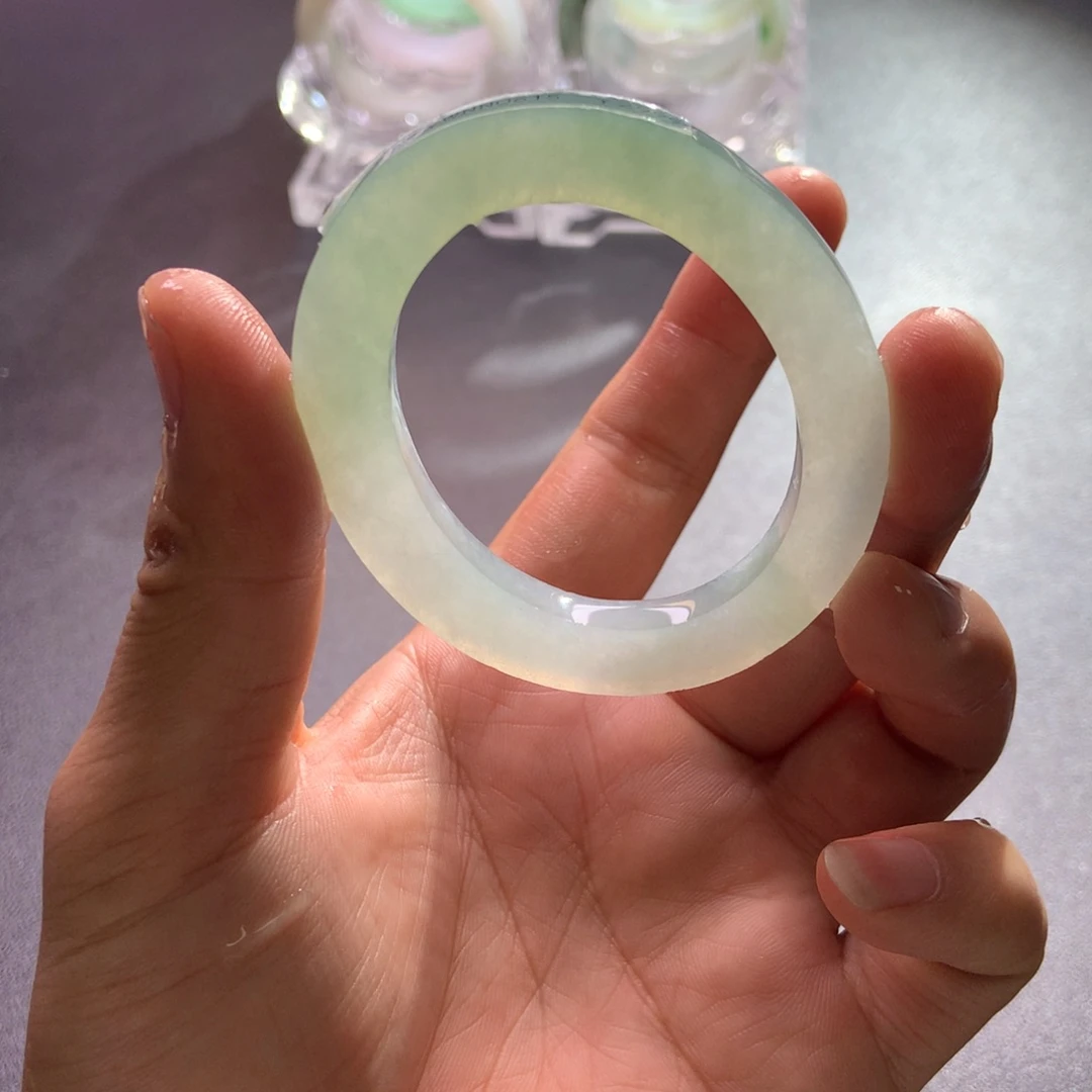 定制翡翠未镶嵌手镯定制