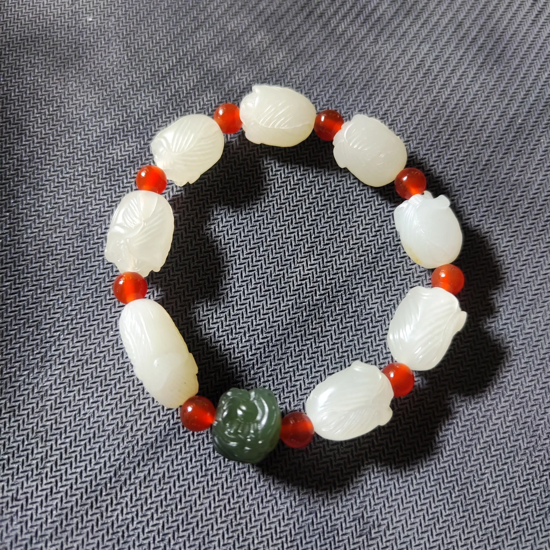 和田玉白菜小手串