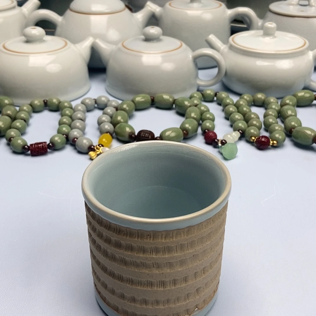 沈***杯微微瑕重工跳刀天青直桶杯原矿原釉原产地