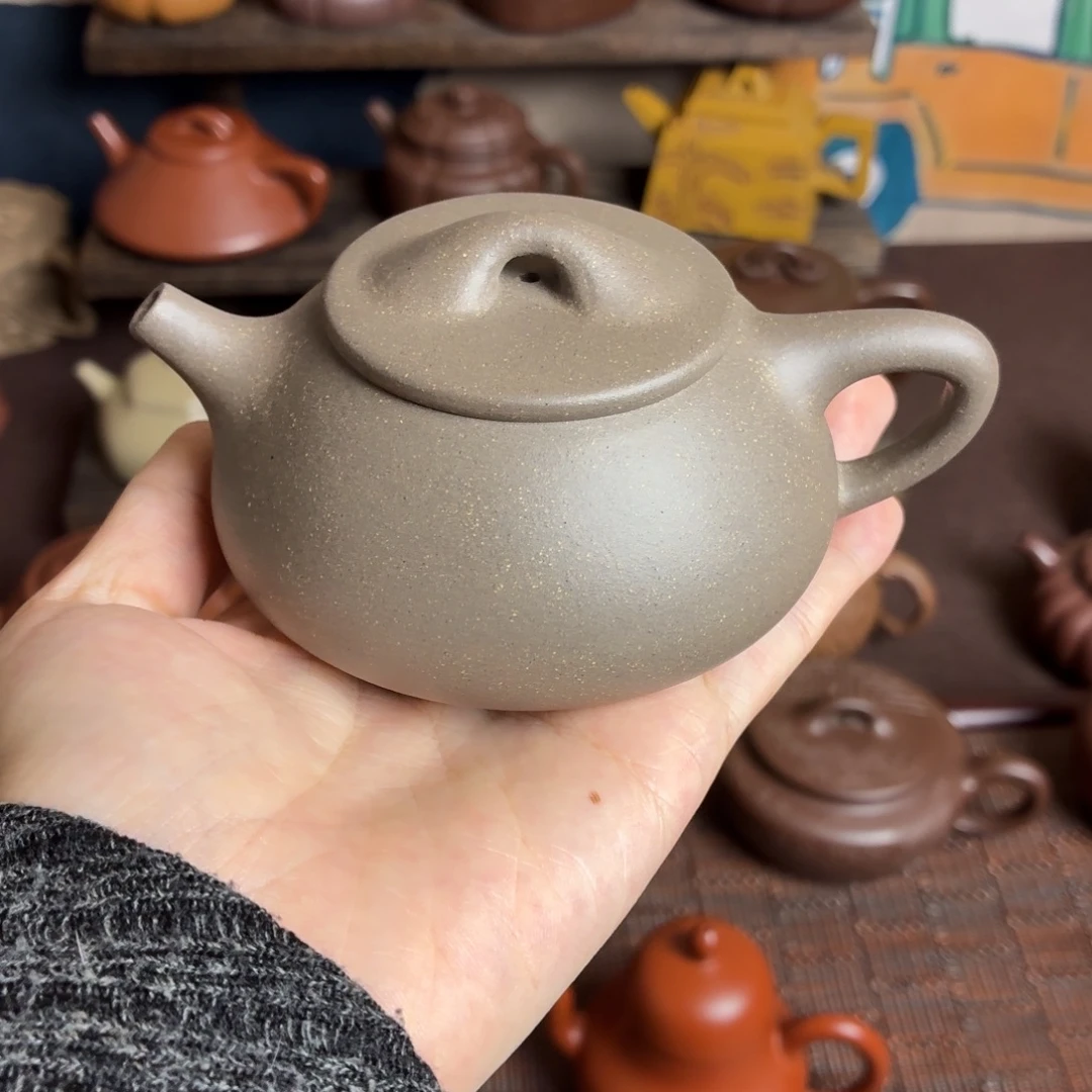 茶壶紫砂紫砂壶。瑕疵
