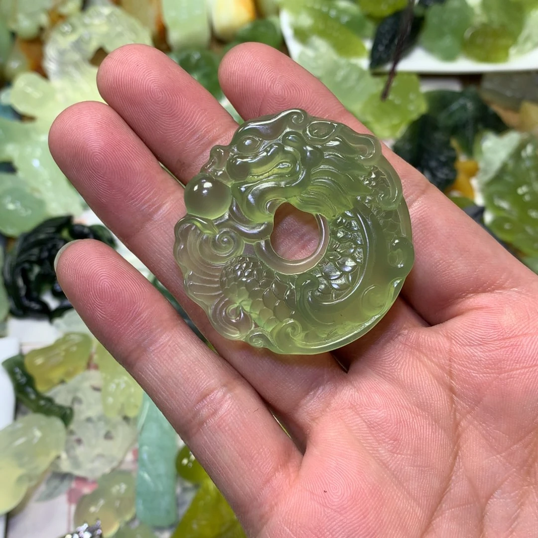 岫玉颈饰未镶嵌火**@龙扣