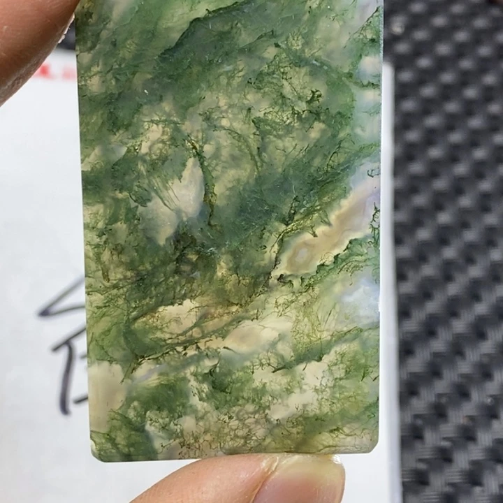 玛瑙/玉髓颈饰未镶嵌史****2